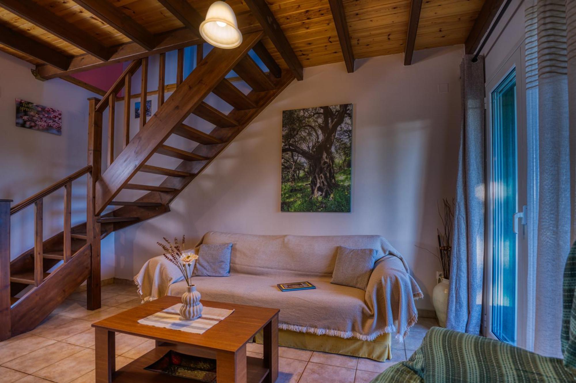 Stefanias Appartments Ágios Matthaíos المظهر الخارجي الصورة